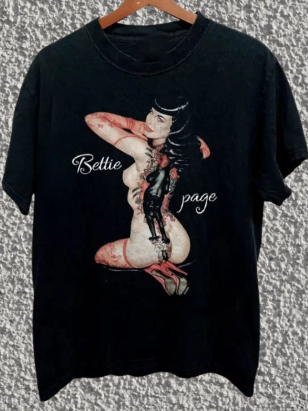 Bettie Page The Queen Pinups Adult T-Shirt